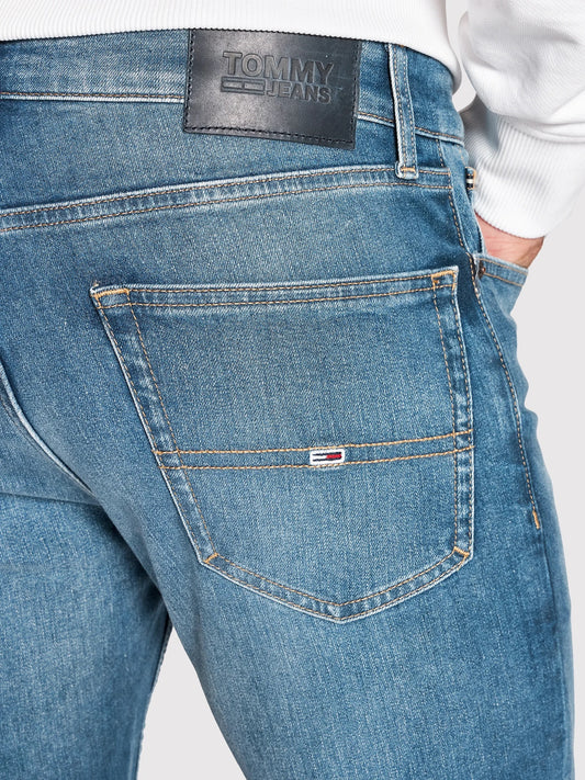 TOMMY JEANS