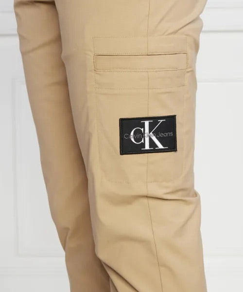 CALVIN KLEIN