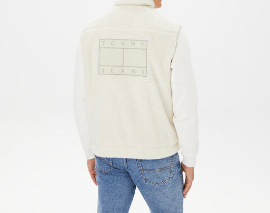 TOMMY JEANS